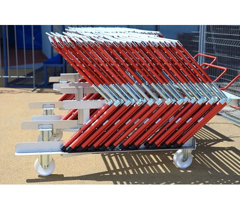 Hækkevogn til konkurrencehække fra Polanik 