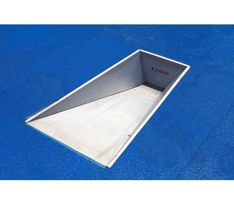 Afsætskasse til stangspring fra Polanik - Få et tilbud