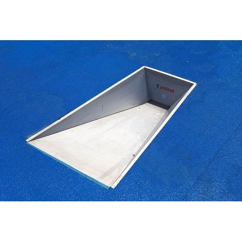 Afsætskasse til stangspring fra Polanik - Få et tilbud