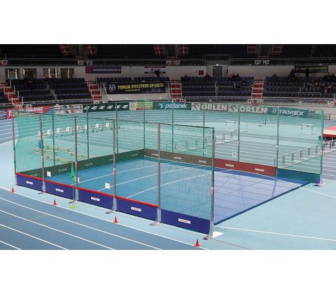 COMPETITION INDOOR SAFETY BARRIER 4 M HIGH - Få et tilbud