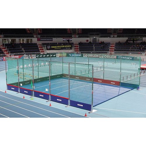 COMPETITION INDOOR SAFETY BARRIER 4 M HIGH - Få et tilbud
