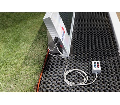 LED DISTANCE INDICATOR FOR LONG AND TRIPLE JUMP